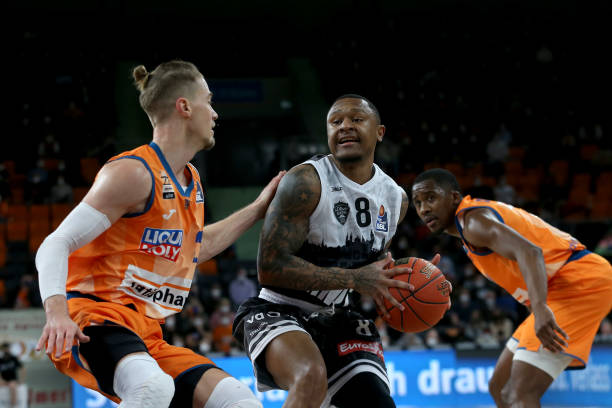 女队方面 女队方面