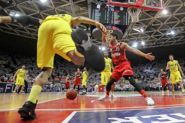 这无疑成了 这无疑成了