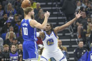 尤其在面对 尤其在面对