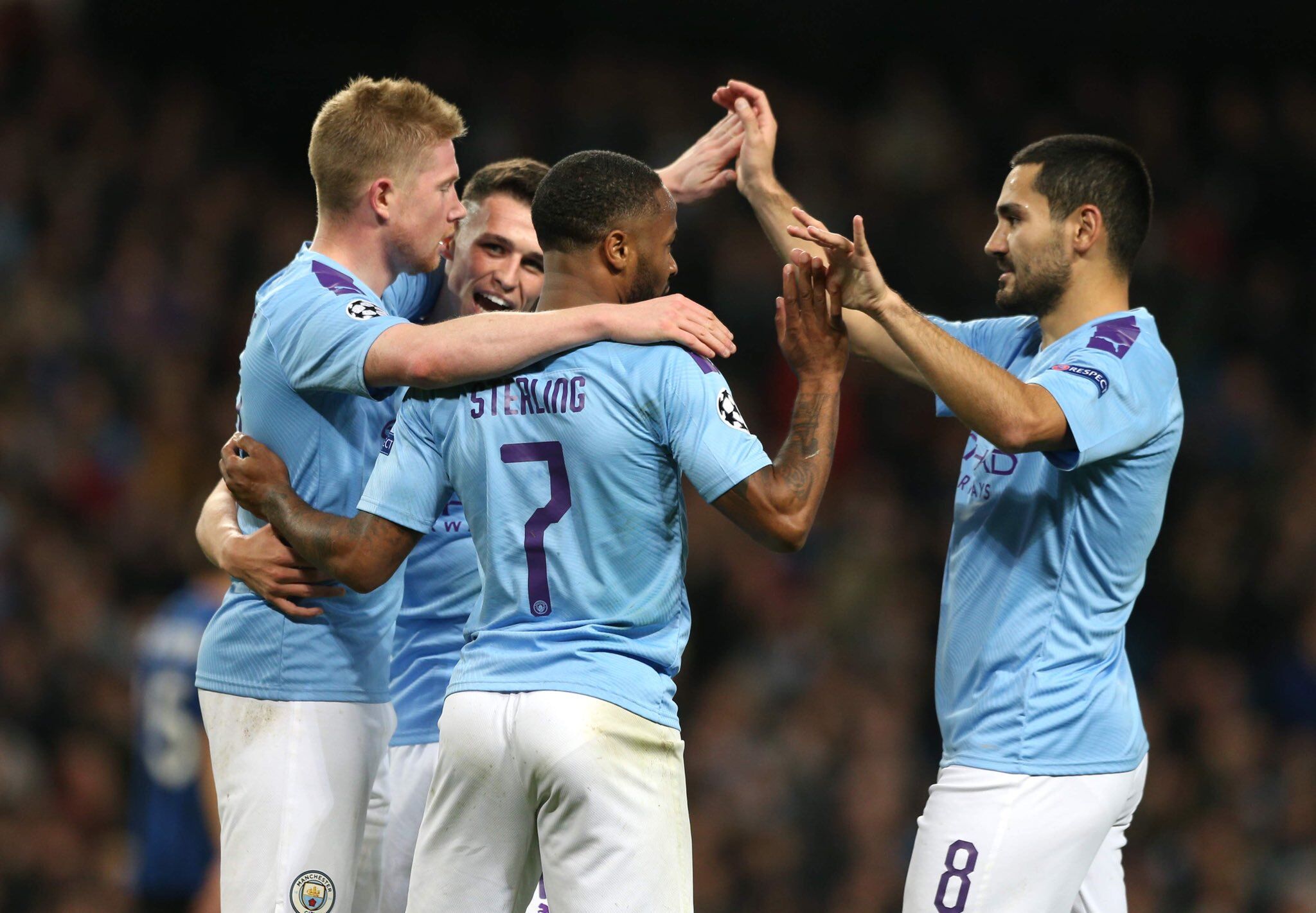 这背后有哪 这背后有哪